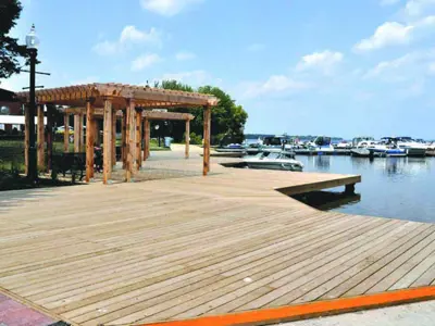 Scugog pier boardwalk on sunny day